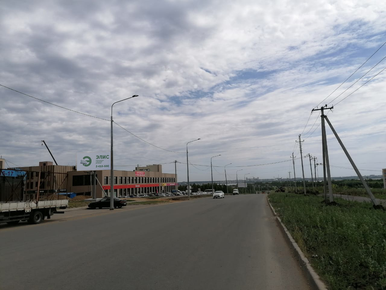 Фотография рекламного носителя, тип: Билборд 3x6, адрес: Лазурная ул., д.1/1, Челябинск, Челябинская область, Россия. Сторона B №874524