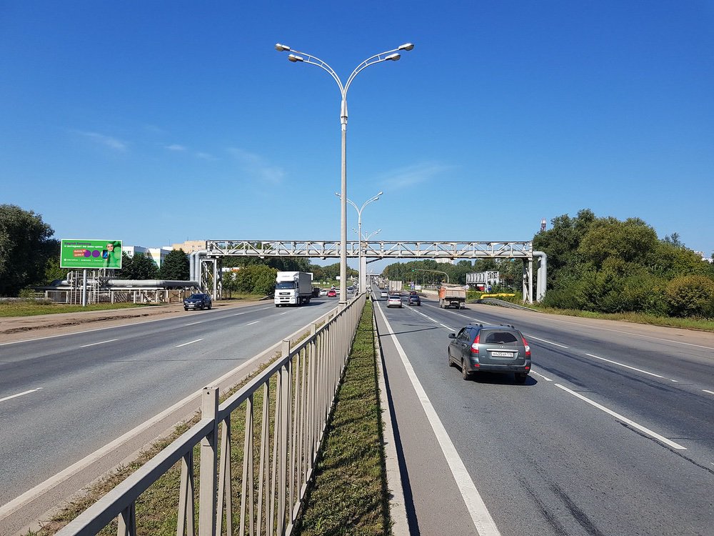 Фотография рекламного носителя, тип: Билборд 3x6, адрес: Казанский пр-т., д.3/1, Набережные Челны, Республика Татарстан, Россия. Сторона Б №629896