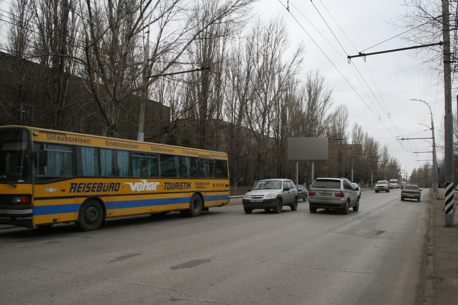 Фотография рекламного носителя, тип: Билборд 3x6, адрес: 50 лет Октября пр-т. Х Молодежный пр-зд., Саратов, Саратовская область, Россия. Сторона B №418513