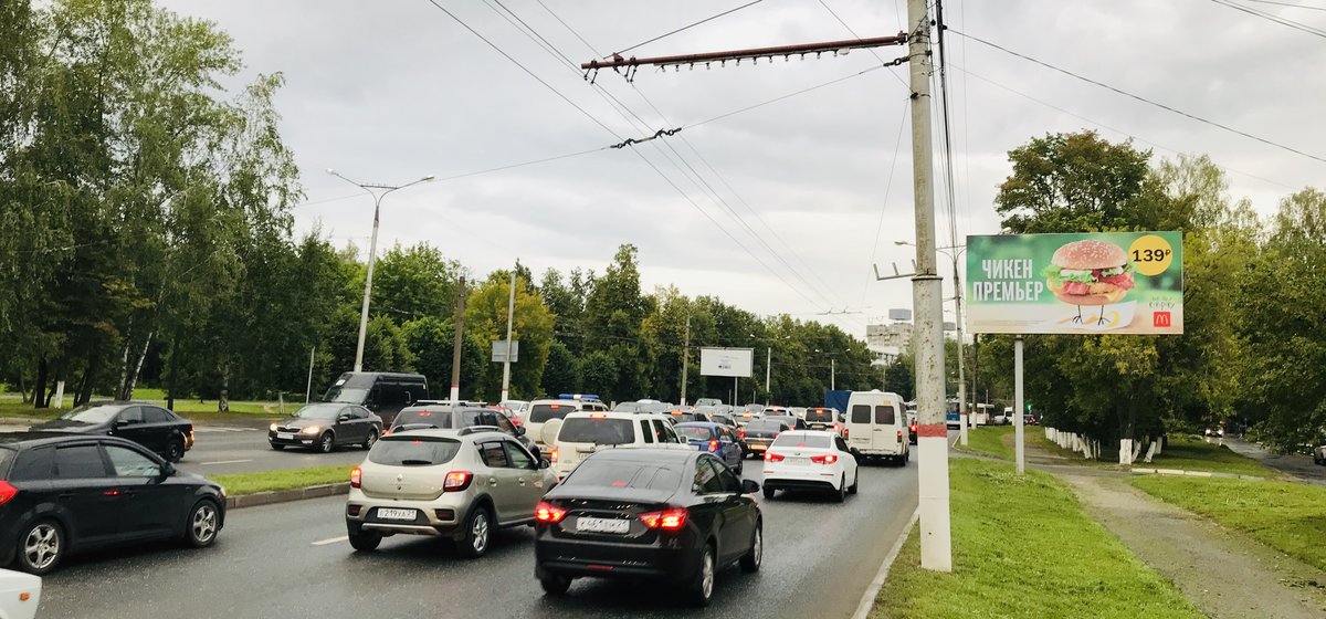 Фотография рекламного носителя, тип: Билборд 3x6, адрес: Московский пр-т., д.31, Чебоксары, Республика Чувашия, Россия. Сторона A №838487