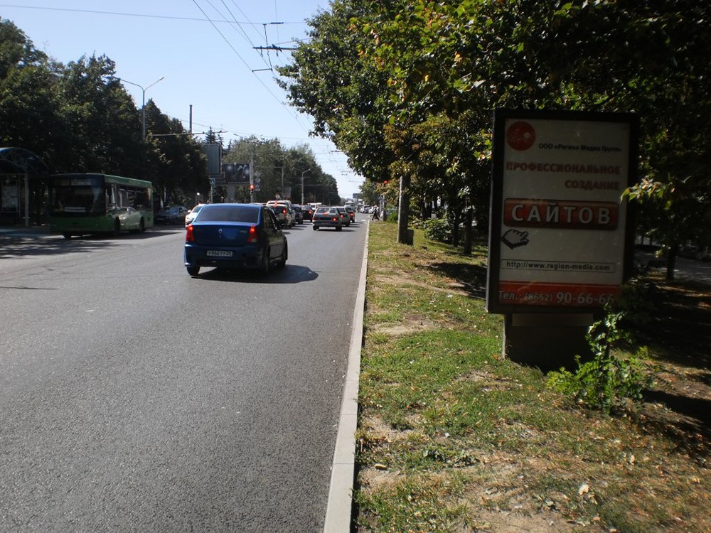 Фотография рекламного носителя, тип: Ситиформат 1.8x1.2, адрес: Ленина ул. Х Толстого ул., поз.36, Ставрополь, Ставропольский край, Россия. Сторона А №598174