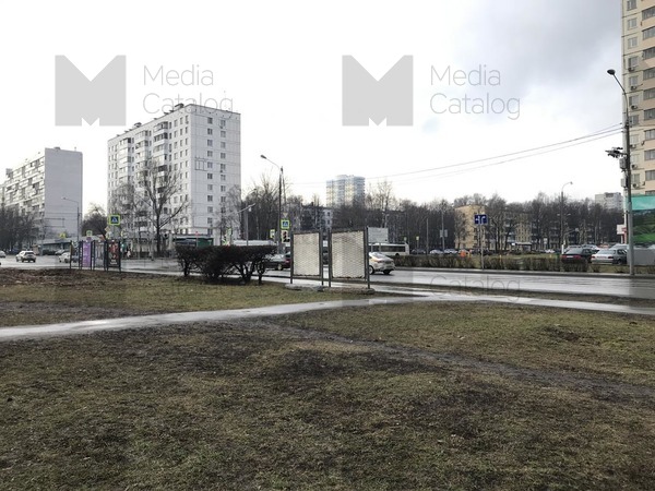 Фотография рекламного носителя, тип: Афиша 1.75x1.8, адрес: Туристская ул., д.22, поз.2, стенд 2, Москва, Россия. Сторона А2 №882845