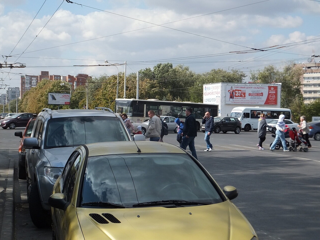 Фотография рекламного носителя, тип: Брандмауэр, адрес: Стачки пр-т. Х Зорге ул., Ростов-на-Дону, Ростовская область, Россия. Сторона A1-А3 №551107