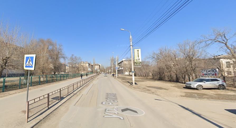 Фотография рекламного носителя, тип: Панель-кронштейн, адрес: Репина ул., поз.1, Волгоград, Волгоградская область, Россия. Сторона А №1097269