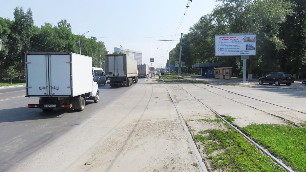 Фотография рекламного носителя, тип: Билборд 3x6, адрес: Московское ш., д.33 Х Западный б-р., Ульяновск, Ульяновская область, Россия. Сторона A №690037
