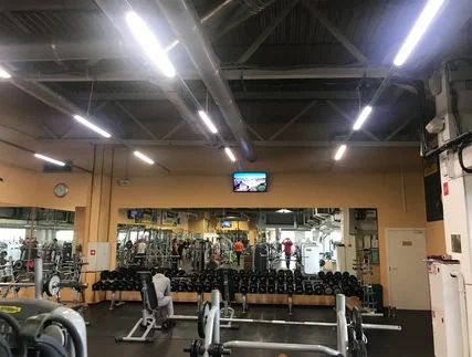 Фотография рекламного носителя, тип: Видеоэкран, адрес: Фитнес-центр «Fitness House в Лахте», Лахтинский пр-т., д.85, Санкт-Петербург, Россия. Сторона/вариант 5 №981092