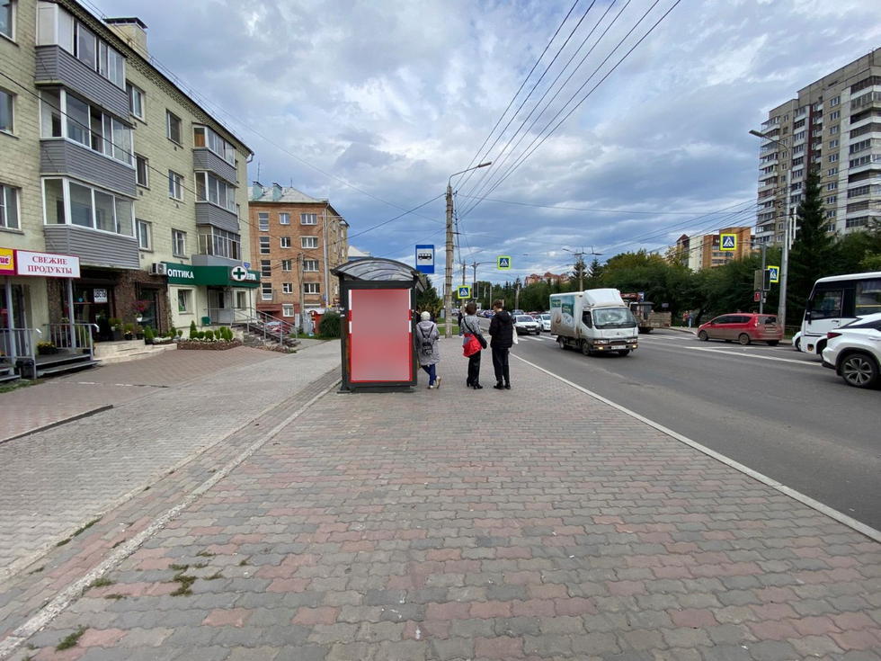 Фотография рекламного носителя, тип: Остановка 1.8x1.2, адрес: Свободный пр-т., д.58, Красноярск, Красноярский край, Россия. Сторона Б №1029653