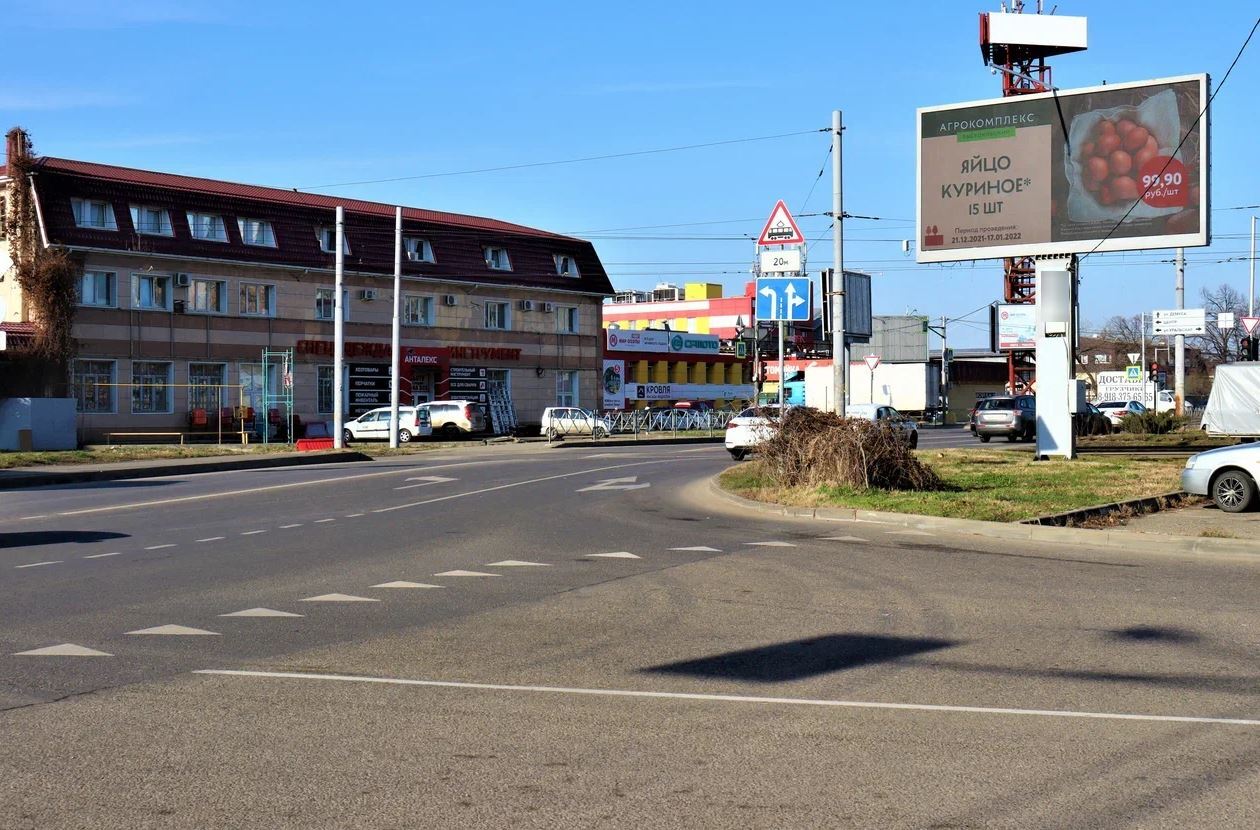 Фотография рекламного носителя, тип: Билборд 3x6, адрес: Симферопольская ул. Х Уральская ул., Краснодар, Краснодарский край, Россия. Сторона A1-A10 №840065