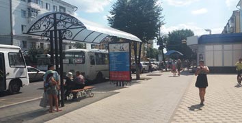 Фотография рекламного носителя, тип: Остановка 1.8x1.2, адрес: Комсомольская ул., д.66, Орел, Орловская область, Россия. Сторона А №687990