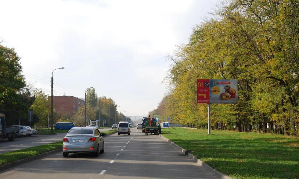 Фотография рекламного носителя, тип: Нестандартный билборд, адрес: Юннатов ул., д.8, Майкоп, Республика Адыгея, Россия. Сторона А №1026037