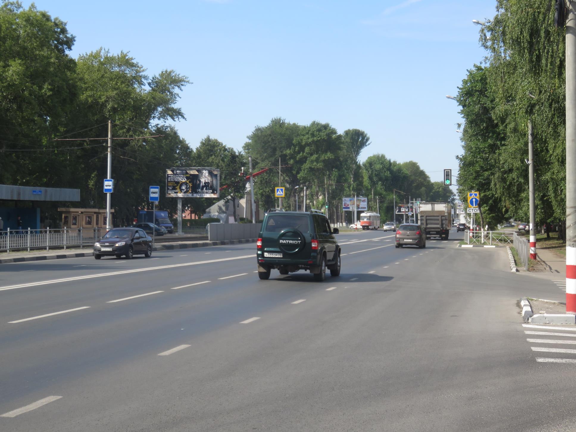 Фотография рекламного носителя, тип: Билборд 3x6, адрес: Московское ш., д.33 Х Западный б-р., Ульяновск, Ульяновская область, Россия. Сторона B №690038