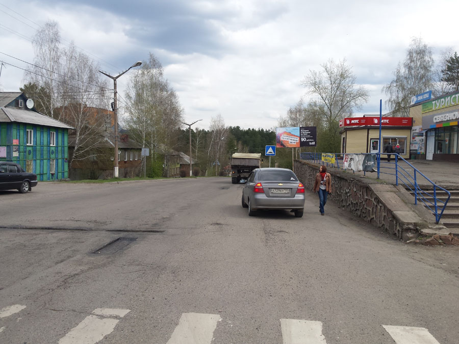 Фотография рекламного носителя, тип: Билборд 3x6, адрес: Дивногорск г., Бочкина ул., д.5, Красноярск, Красноярский край, Россия. Сторона A №960742