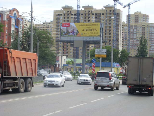 Фотография рекламного носителя, тип: Суперсайт 4x12, адрес: 40 Лет Победы ул. Х Российская ул., Краснодар, Краснодарский край, Россия. Сторона C1-C3 №492659