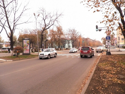 Фотография рекламного носителя, тип: Пиллар 3x1.4, адрес: Пушкина ул., д.31, Уссурийск, Приморский край, Россия. Сторона В №791498