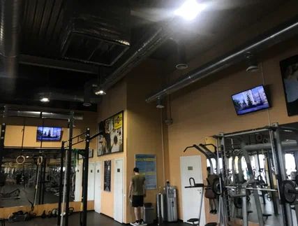 Фотография рекламного носителя, тип: Видеоэкран, адрес: Фитнес-центр «Fitness House в Лахте», Лахтинский пр-т., д.85, Санкт-Петербург, Россия. Сторона/вариант 3 №981090