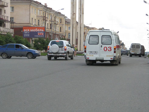 Фотография рекламного носителя, тип: Билборд 3x6, адрес: Вагоностроителей пр-т., д.7-9, Нижний Тагил, Свердловская область, Россия. Сторона B №484555