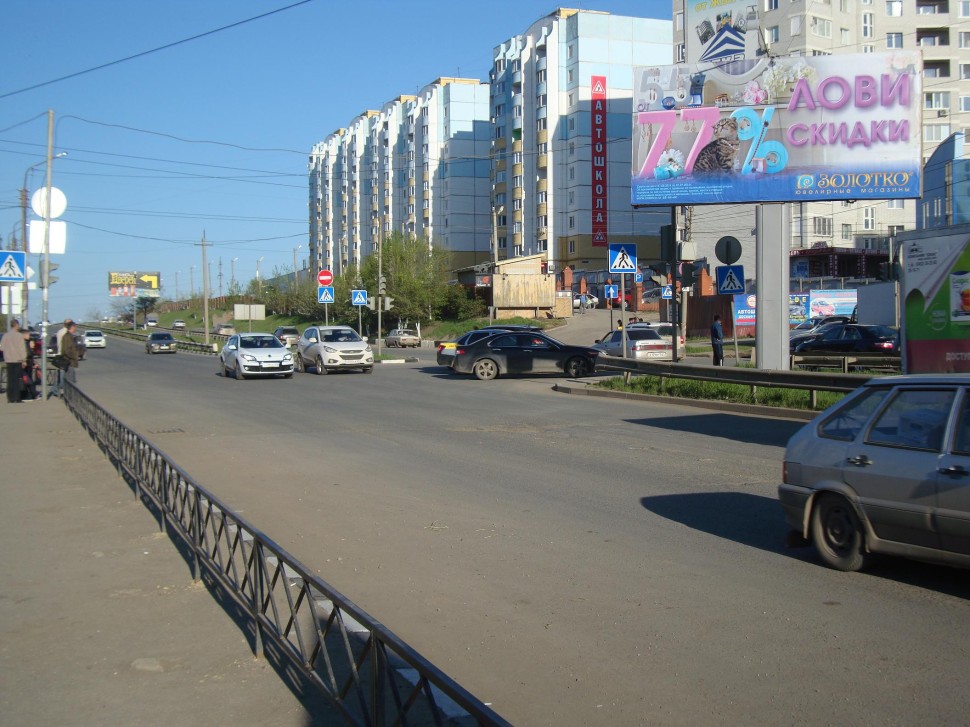 Фотография рекламного носителя, тип: Билборд 3x6, адрес: Тархова ул. Х Чехова ул., поз.2, Саратов, Саратовская область, Россия. Сторона А2 №574229