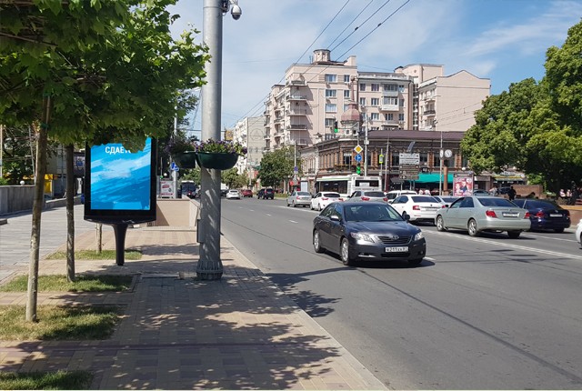 Фотография рекламного носителя, тип: Ситиформат 1.8x1.2, адрес: Большая Садовая ул., д.134, Ростов-на-Дону, Ростовская область, Россия. Сторона Б №782004