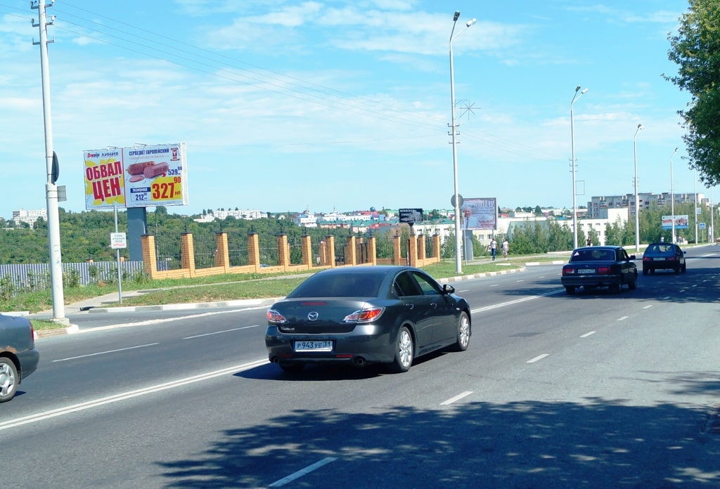 Фотография рекламного носителя, тип: Билборд 3x4, адрес: Космонавтов ул., Губкин, Белгородская область, Россия. Сторона B №1010342