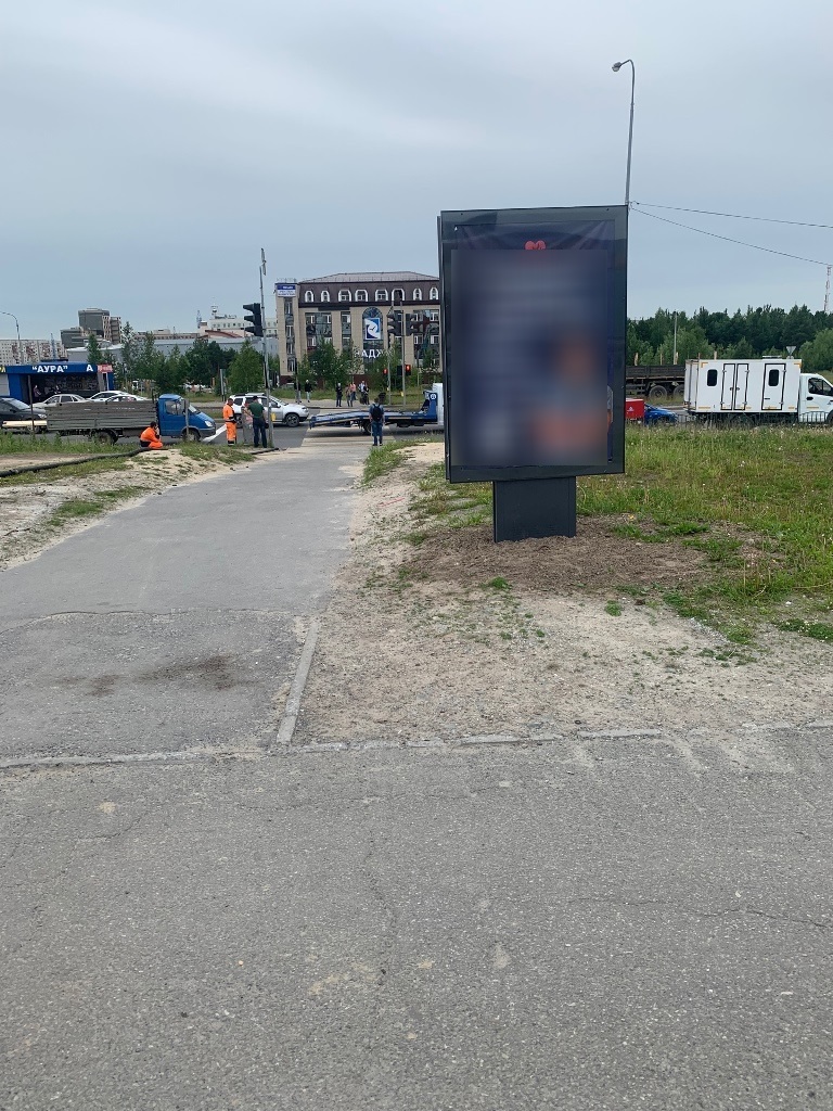 Фотография рекламного носителя, тип: Ситиформат 1.8x1.2, адрес: Тюменский тракт, д.1, поз.2, Сургут, Ханты-Мансийский автономный округ – Югра, Россия. Сторона Б №960227