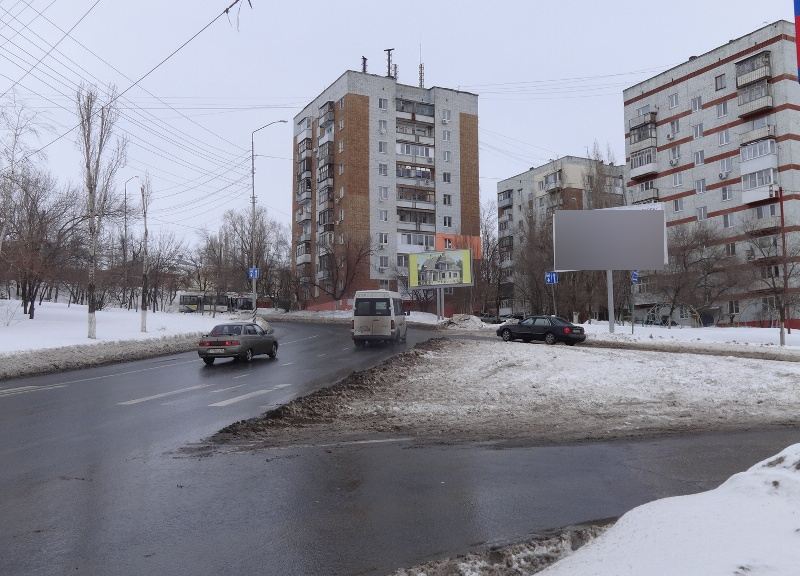 Фотография рекламного носителя, тип: Билборд 3x6, адрес: 1-й Соколовогорский пр-зд., д.3 Х Мясницкая ул., Саратов, Саратовская область, Россия. Сторона А №497975