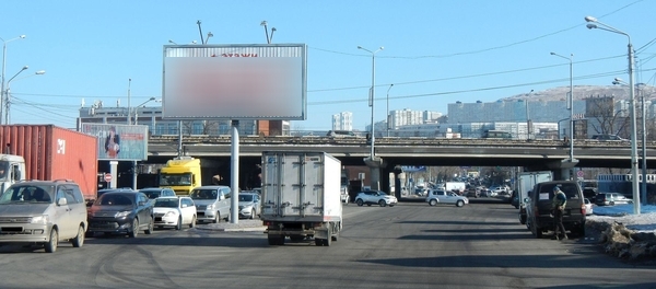 Фотография рекламного носителя, тип: Билборд 3x6, адрес: Океанский пр-т., д.165, Владивосток, Приморский край, Россия. Сторона А1-А3 №767264