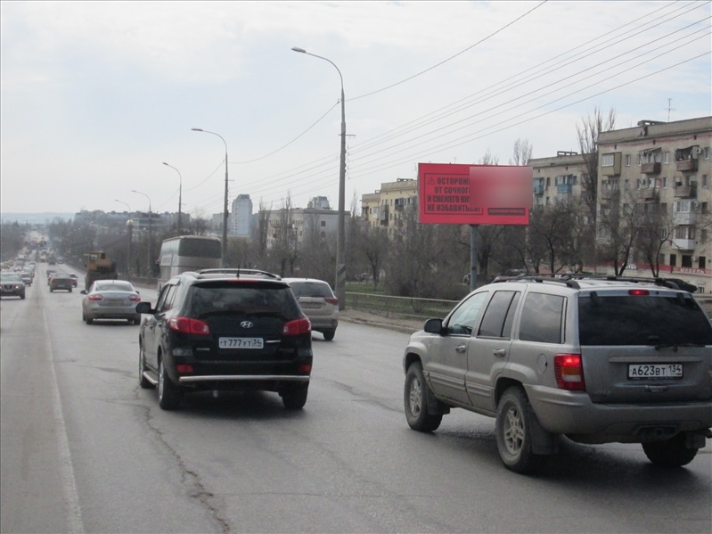 Фотография рекламного носителя, тип: Билборд 3x6, адрес: Университетский пр-т., д.48, Волгоград, Волгоградская область, Россия. Сторона А №549078