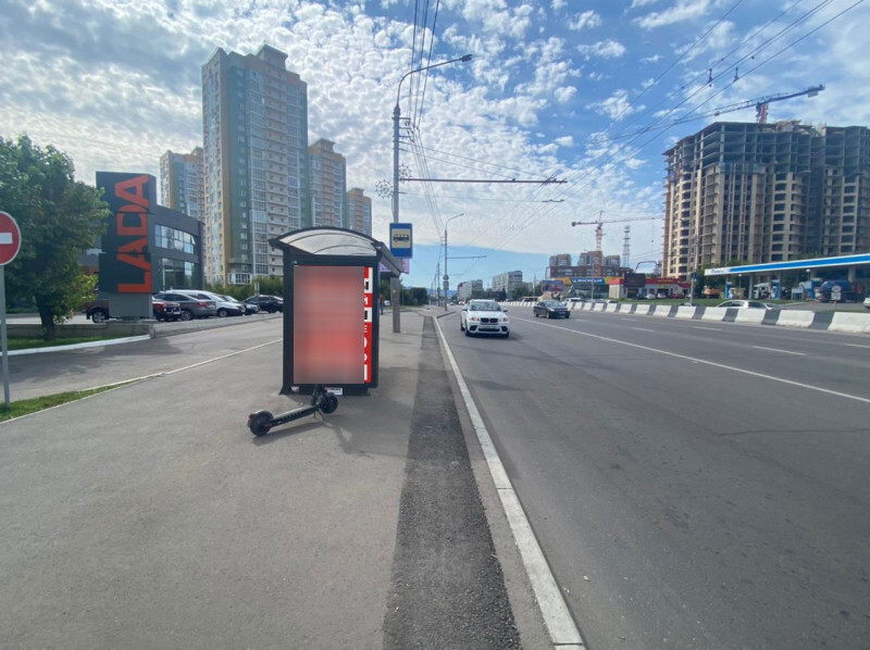 Фотография рекламного носителя, тип: Остановка 1.8x1.2, адрес: Партизана Железняка ул., д.25, Красноярск, Красноярский край, Россия. Сторона Б №848278