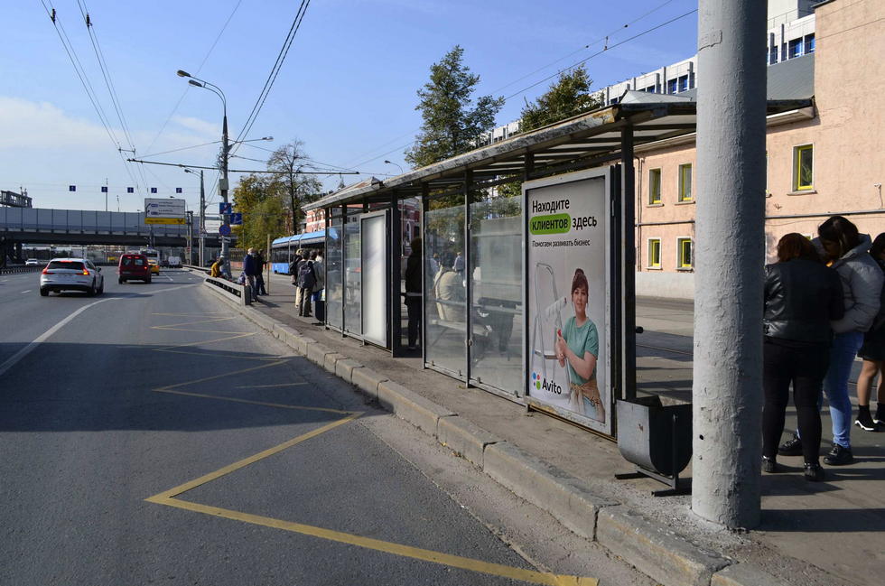 Фотография рекламного носителя, тип: Остановка 1.8x1.2, адрес: Энтузиастов ш., д.7А, ост. "Душинская", поз.2, Москва, Россия. Сторона Б №1012695