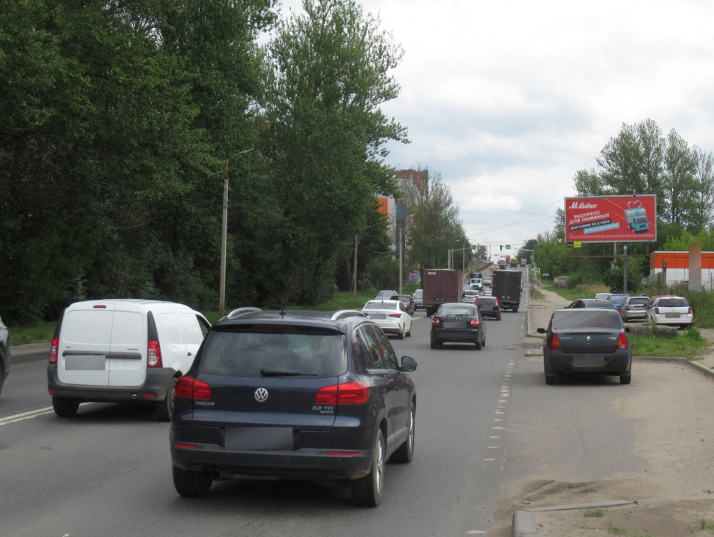 Фотография рекламного носителя, тип: Билборд 3x6, адрес: Нефтяников ул., д.9а, Ярославль, Ярославская область, Россия. Сторона A1-A3 №293885