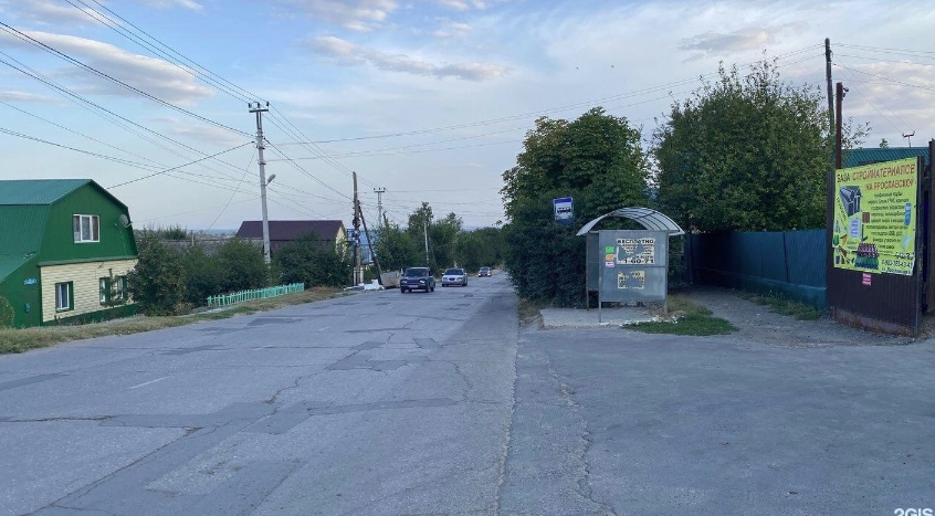 Фотография рекламного носителя, тип: Остановка 1.4x1.6, адрес: Ярославская ул., ост. Трубаченко, Вольск, Саратовская область, Россия. Сторона А №1078457