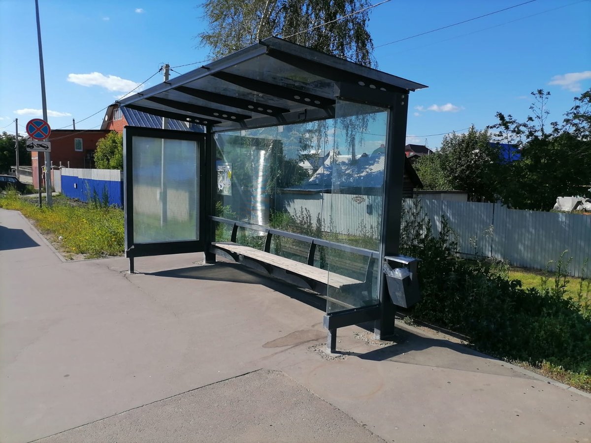 Фотография рекламного носителя, тип: Остановка 1.8x1.2, адрес: Приволжская ул., д.223, Казань, Республика Татарстан, Россия. Сторона А №1007036