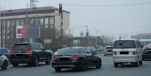 Фотография рекламного носителя, тип: Билборд 3x6, адрес: Луговая ул., д.52, АЗС Ресси, Владивосток, Приморский край, Россия. Сторона Б №747995