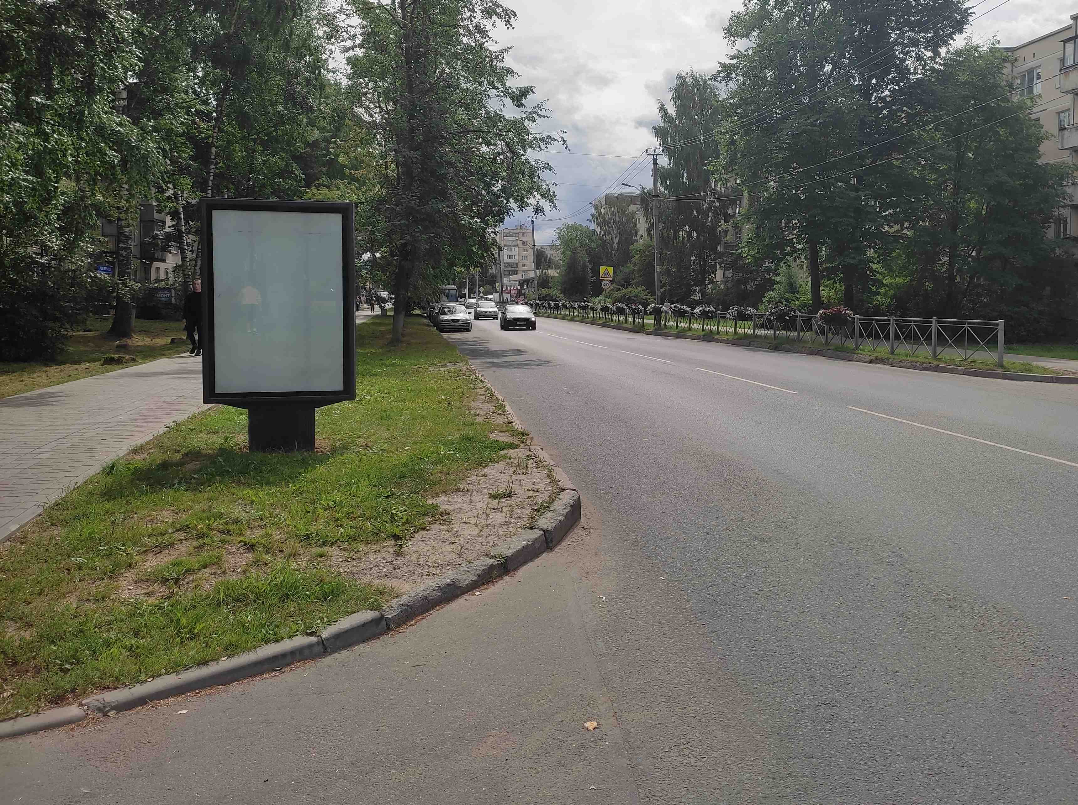 Фотография рекламного носителя, тип: Ситиформат 1.8x1.2, адрес: Всеволожск г., Ленинградская ул., д.15, Ленинградская область, Россия. Сторона Б №1047062