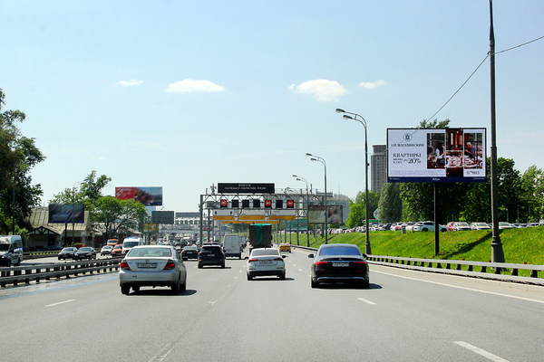 Фотография рекламного носителя, тип: Билборд 3x6, адрес: ТТК, 370м после выезда с Волгоградского пр-та, Москва, Россия. Сторона А1 №325015