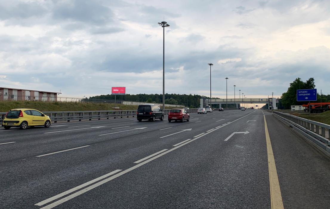 Фотография рекламного носителя, тип: Билборд 3x6, адрес: Киевское ш., 32 150м, Москва, Россия. Сторона Б №938321