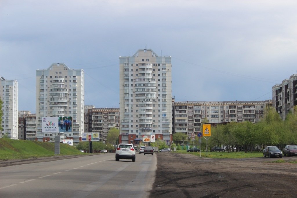 Фотография рекламного носителя, тип: Билборд 3x6, адрес: Запорожская ул., д.47а, Новокузнецк, Кемеровская область, Россия. Сторона В №671770
