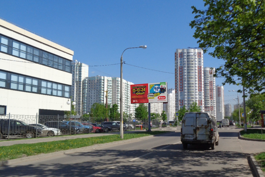 Фотография рекламного носителя, тип: Билборд 3x6, адрес: Побратимов ул., д.30, Люберцы, Московская область, Россия. Сторона В №701605