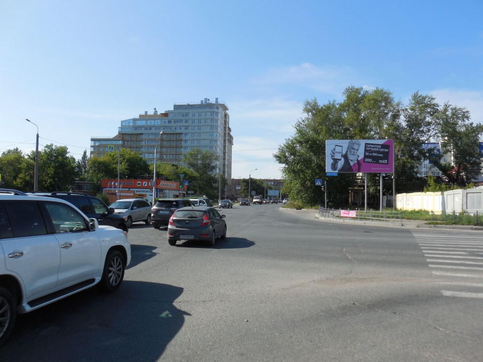 Фотография рекламного носителя, тип: Билборд 3x6, адрес: Волховстроя ул. X Долгирева ул., д.1/1, Омск, Омская область, Россия. Сторона А №1010040