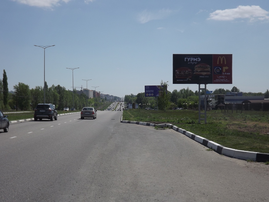 Фотография рекламного носителя, тип: Билборд 3x6, адрес: Алексея Угарова пр-т., ресторан Версаль, Старый Оскол, Белгородская область, Россия. Сторона A №567080