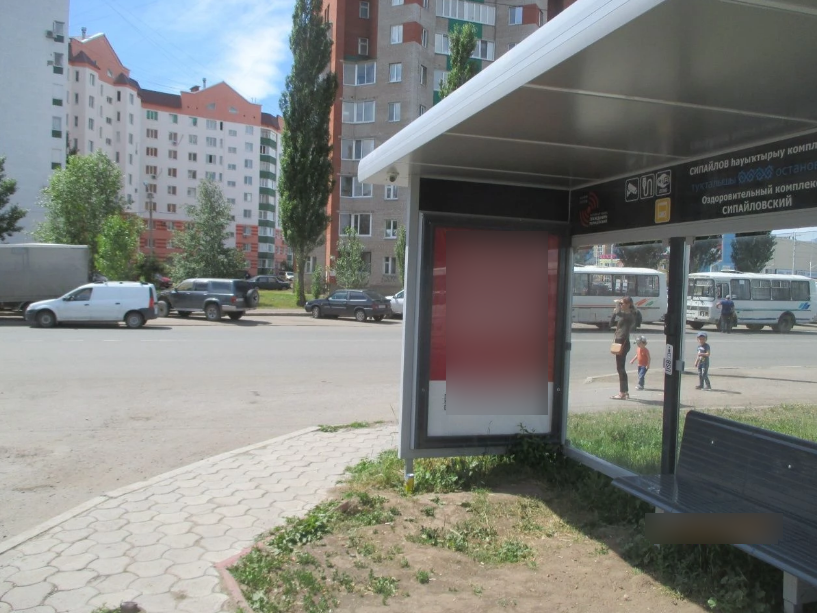 Фотография рекламного носителя, тип: Остановка 1.8x1.2, адрес: Жукова ул., д.26, Уфа, Республика Башкортостан, Россия. Сторона А №827450