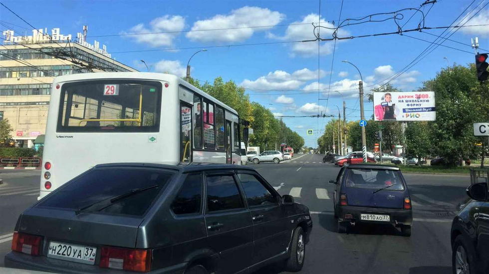 Фотография рекламного носителя, тип: Билборд 3x6, адрес: Строителей пр-т., д.78, Иваново, Ивановская область, Россия. Сторона А №1013934