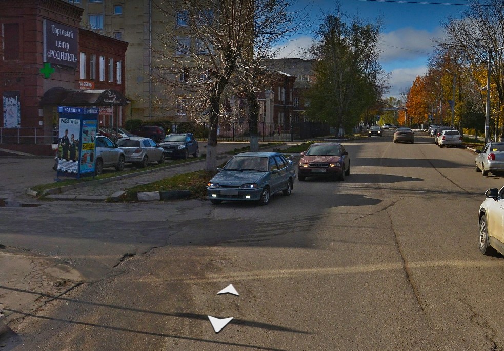 Фотография рекламного носителя, тип: Нестандартный ситиформат, адрес: Любимова ул., д.5, у ТЦ Реал, Высшая Лига, Родники, Ивановская область, Россия. Сторона B №1088221