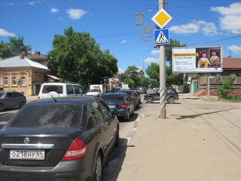 Фотография рекламного носителя, тип: Билборд 3x6, адрес: Соколовая ул., д.282 Х Хвалынская ул., Саратов, Саратовская область, Россия. Сторона А1-А3 №819204