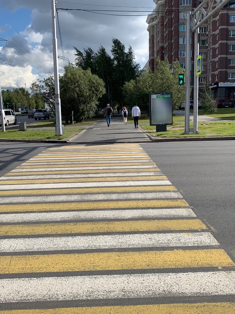 Фотография рекламного носителя, тип: Ситиформат 1.8x1.2, адрес: Ленина пр-т., д.74, Сургут, Ханты-Мансийский автономный округ – Югра, Россия. Сторона А №960240