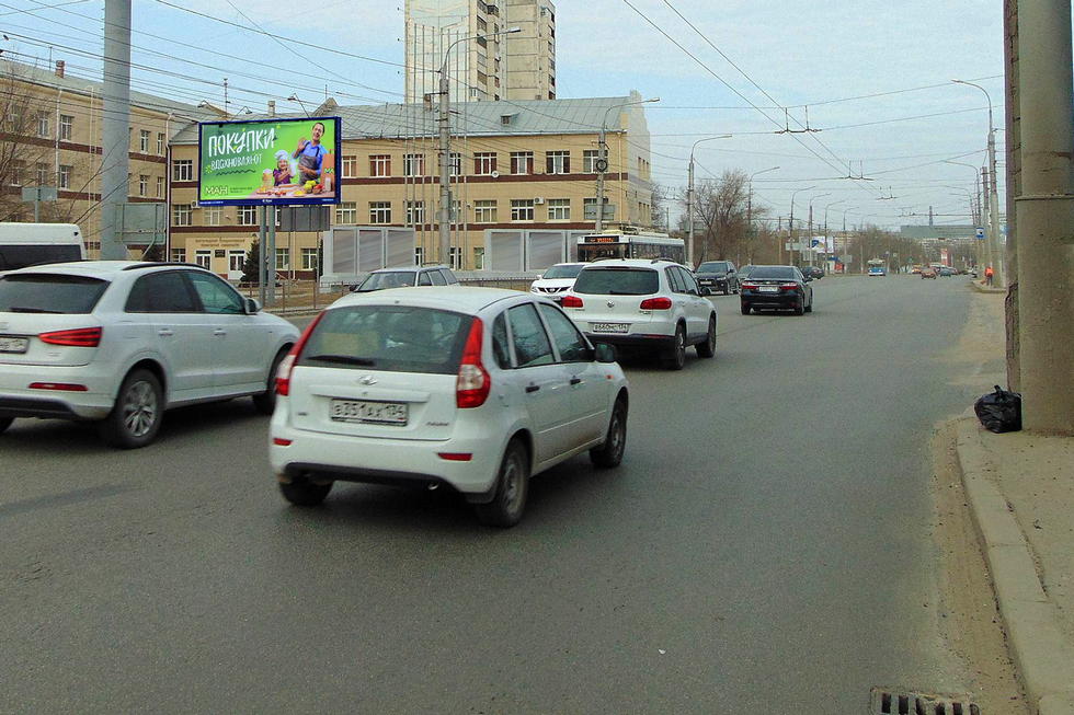 Фотография рекламного носителя, тип: Билборд 3x6, адрес: Ленина пр-т. Х Дегтярева ул., Волгоград, Волгоградская область, Россия. Сторона Б №337726