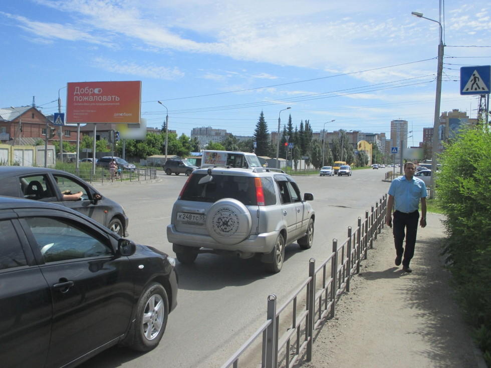 Фотография рекламного носителя, тип: Билборд 3x6, адрес: Волховстроя ул. X Долгирева ул., д.1/1, Омск, Омская область, Россия. Сторона В №1010041