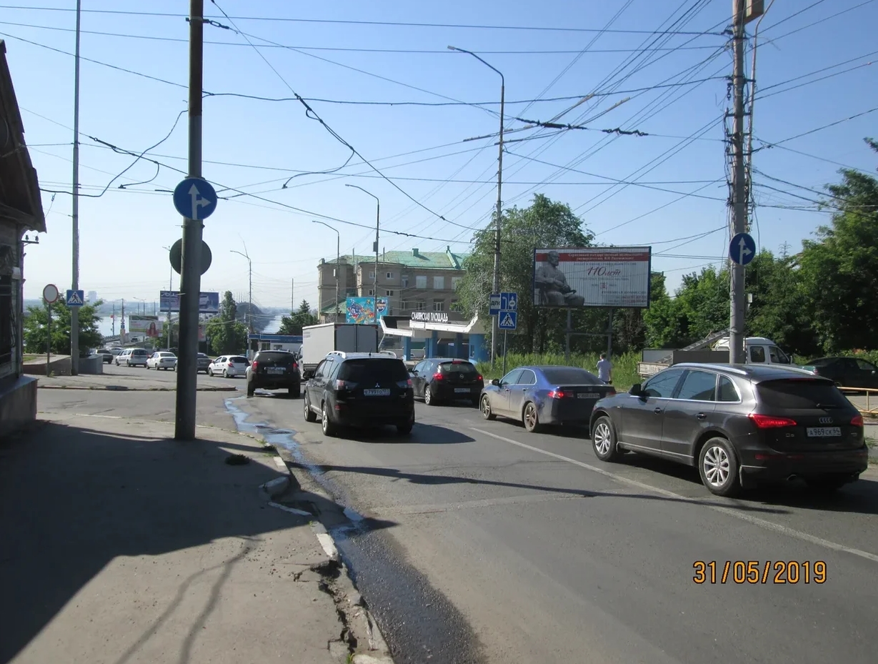 Фотография рекламного носителя, тип: Билборд 3x6, адрес: Славянская пл., Саратов, Саратовская область, Россия. Сторона A1-A3 №609266