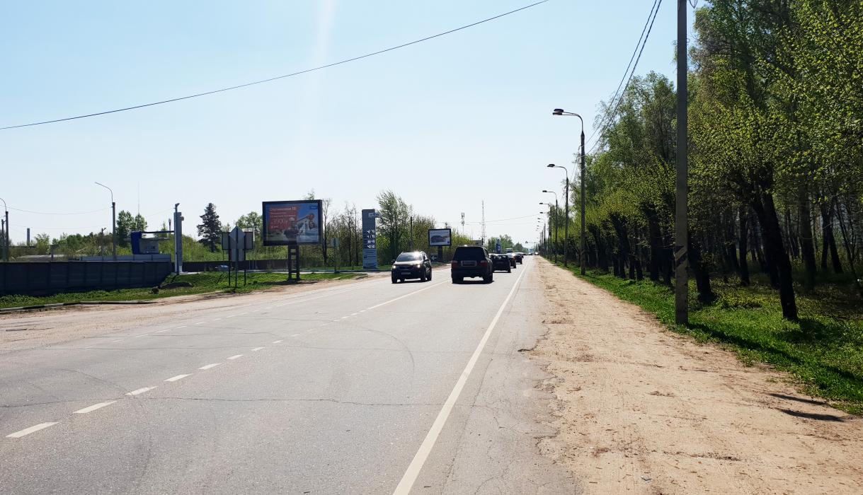 Фотография рекламного носителя, тип: Ситиборд 2.7x3.7, адрес: Московское ш., 18м от поворота на ООО УРСА Серпухов, Серпухов, Московская область, Россия. Сторона В1-B7 №359635