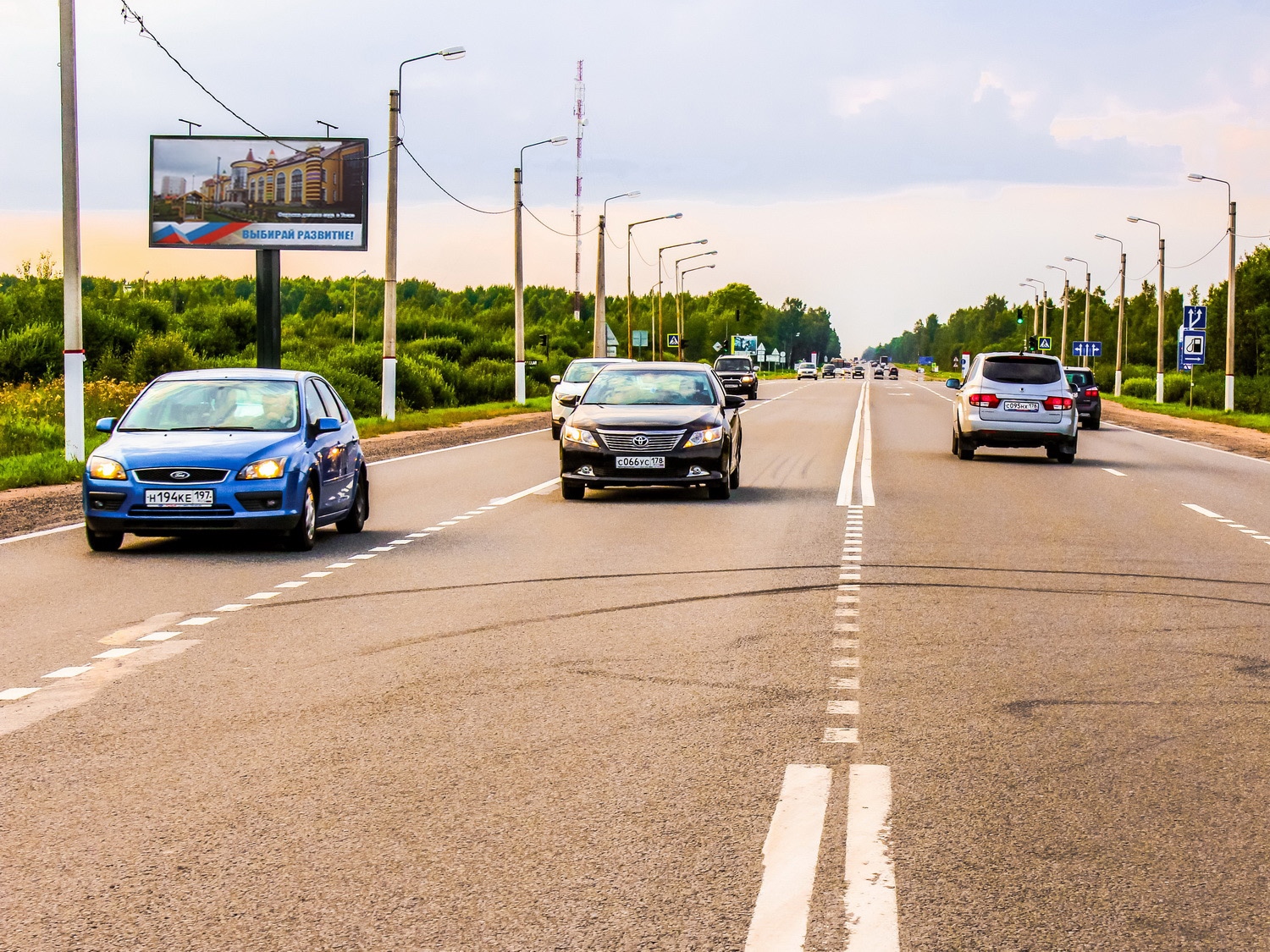Фотография рекламного носителя, тип: Билборд 3x6, адрес: Московское ш., завод Катерпиллар, Тосно, Ленинградская область, Россия. Сторона Б №529936